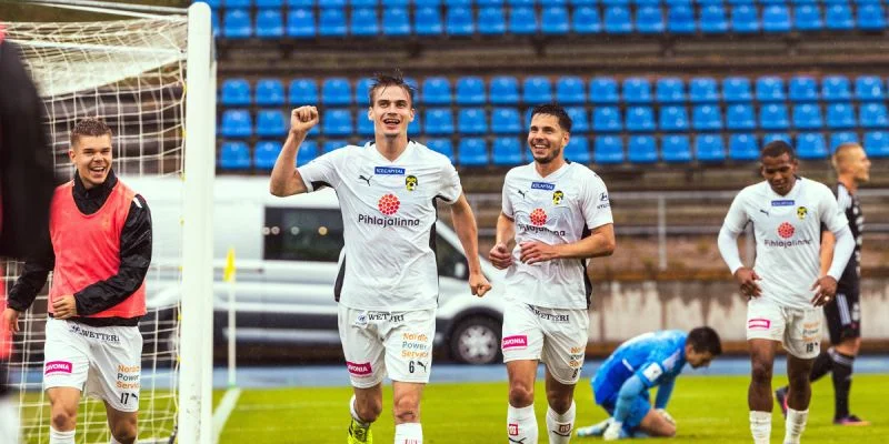 Мариехамн - КуПС