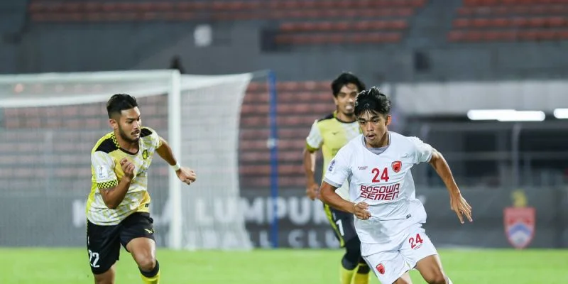 Хеган Юнайтед - Тампинс Роверс