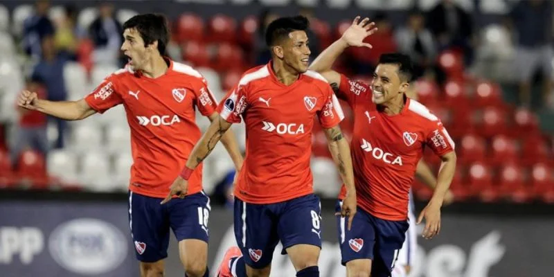 Индепендьенте - Ньюэллз Олд Бойз