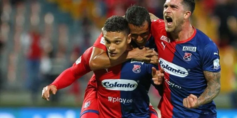 Медельин - Сан-Лоренсо Медельин - Сан-Лоренсо