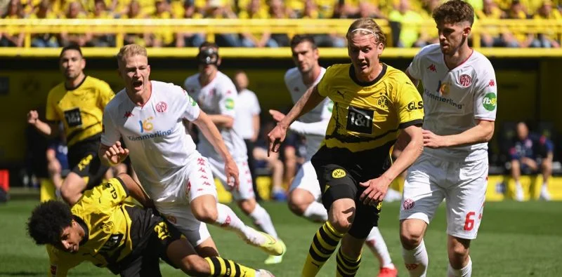 Боруссия Д - Вестфалия Ринерн Боруссия Д - Вестфалия Ринерн