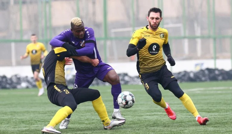 Алашкерт - ФК Арсенал Тиват Алашкерт - ФК Арсенал Тиват