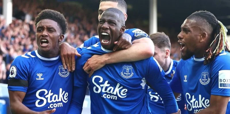 Стад Ньон - Эвертон