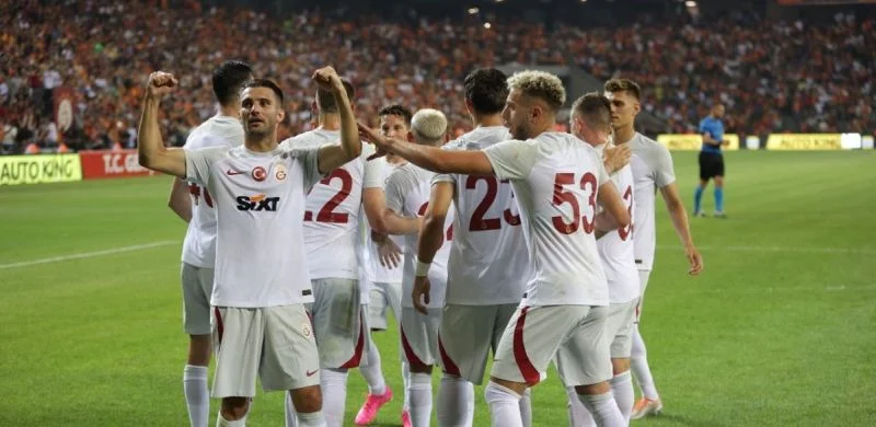 Аустрия - Галатасарай