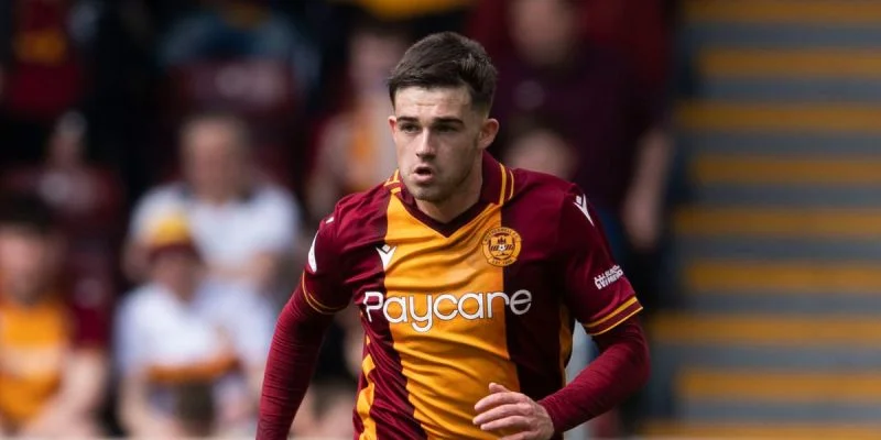 Элгин Сити - Мотеруэлл