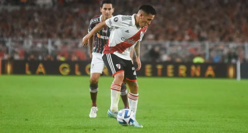 Ривер Плейт - Эстудиантес Ривер Плейт - Эстудиантес