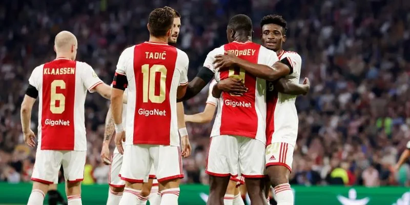 Аякс - Шахтер Донецк Аякс - Шахтер Донецк