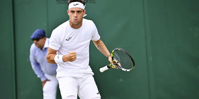 Марко Чеккинато - Павел Котов