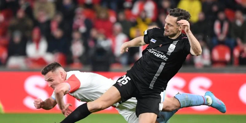 Ротхис - ЛАСК Линц Ротхис - ЛАСК Линц