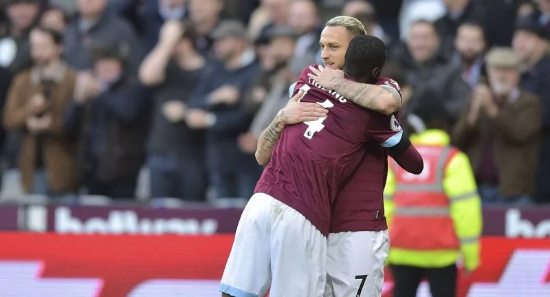 Генк - Бернли