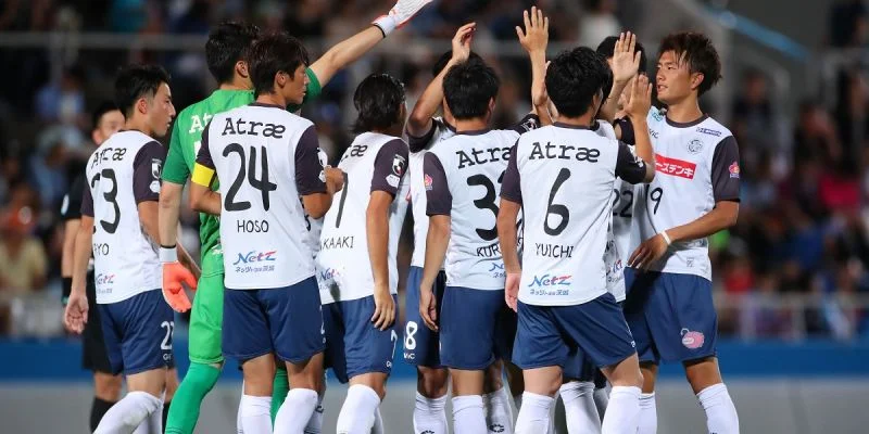 Мито Холлихок - Омия Мито Холлихок - Омия