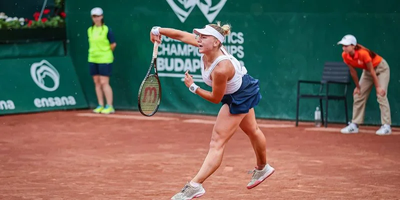 Wta budapest. Бронцетти лучия. Фанни столлар. Wta budapest. Галфи теннис фото.