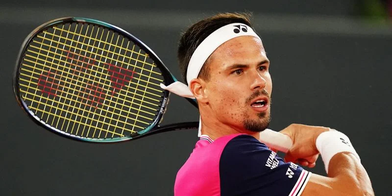 Чжичжэнь Чжан - Даниэль Альтмайер