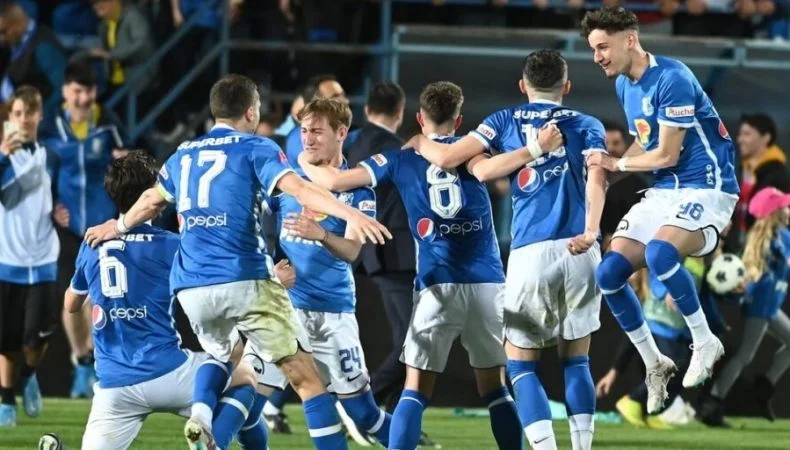 Фарул - Политехника