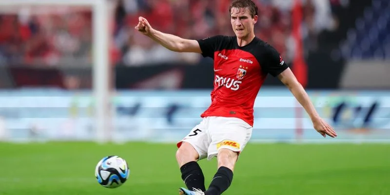 Нагоя - Урава