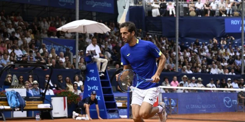 Альберт Рамос-Винолас - Педро Качин Альберт Рамос-Винолас - Педро Качин