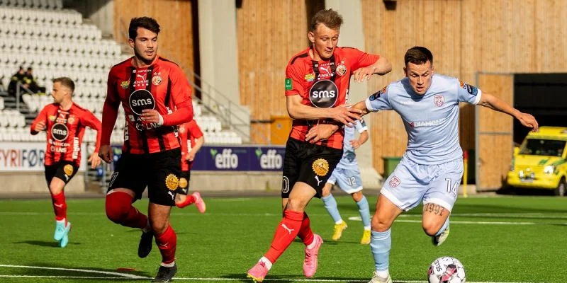 КуПС - Дерри Сити