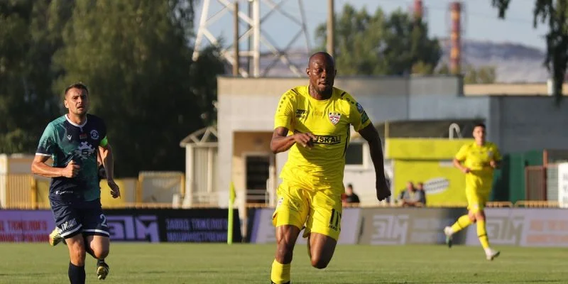 Нафтан - Шахтер Сг