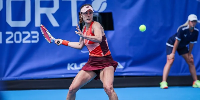 Ализе Корне - Тамара Корпач