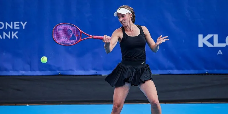 Линда Носкова - Тамара Корпач