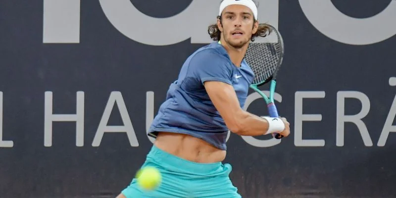 Лоренцо Музетти - Танаси Коккинакис