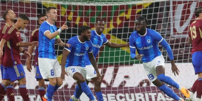 Олимпиакос - Генк