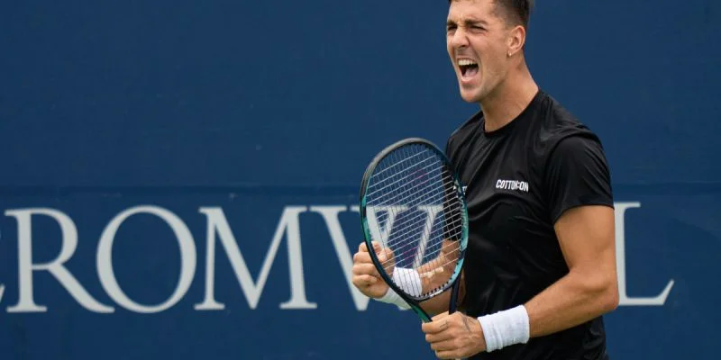 Ласло Дьере - Танаси Коккинакис Ласло Дьере - Танаси Коккинакис