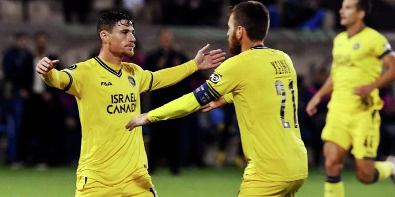 Маккаби Т-А - АЕК Ларнака Маккаби Т-А - АЕК Ларнака