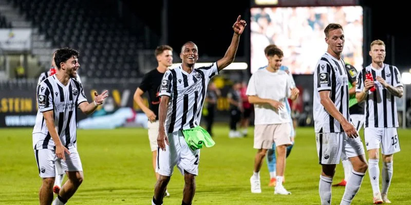 Эрцгебирге Ауэ - Зандхаузен