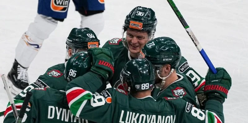 Ак Барс - Лада