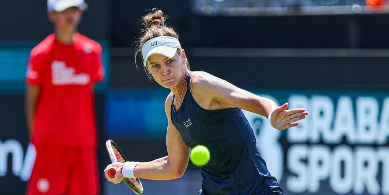 Сара Соррибес-Тормо - Вероника Кудерметова Сара Соррибес-Тормо - Вероника Кудерметова