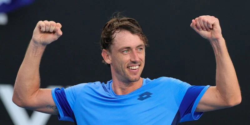 Алехандро Табило - Джон Миллман