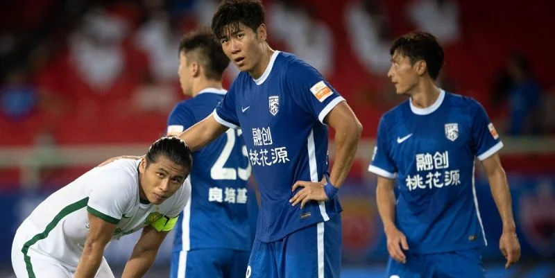 Ухань Три Таунс - Наньтун Чжиюнь