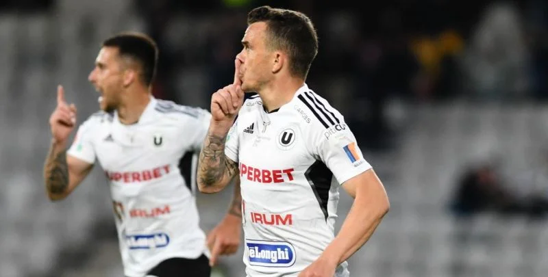 Херманштадт - Университатя Клуж