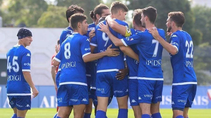 Мельбурн Найтс - Kэмпбеллтаун