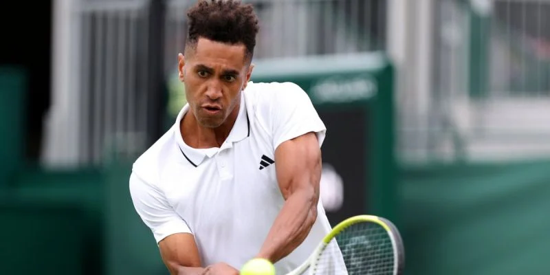 Майкл Ммо - Джон Изнер Майкл Ммо - Джон Изнер