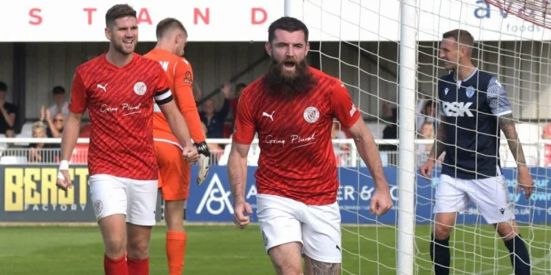 Кингс Линн - Брэкли Таун