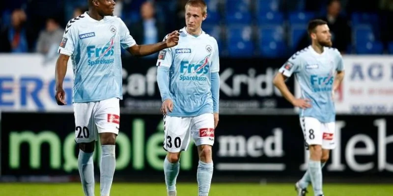 Сеннерьюск - Вайле Сеннерьюск - Вайле