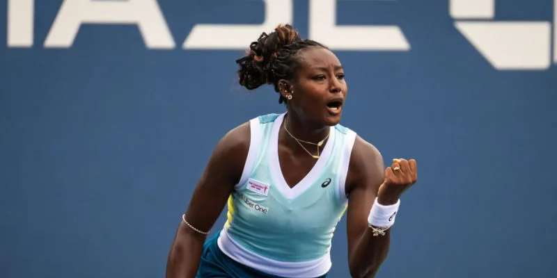 Лорен Дэвис - Алисия Паркс