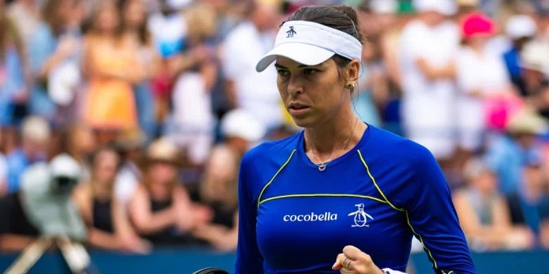 Айла Томлянович - Тейлор Таунсенд