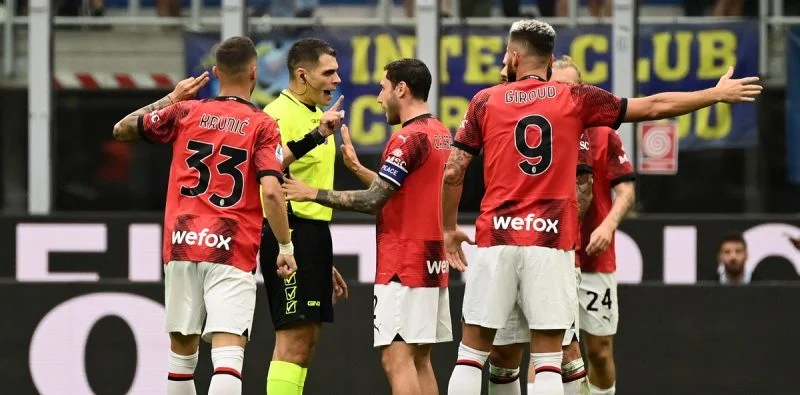 Милан - Ньюкасл Милан - Ньюкасл