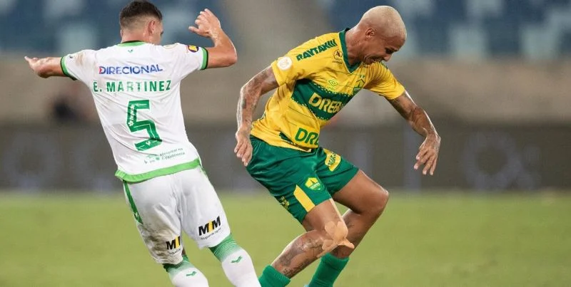 Америка Минейро - Брагантино