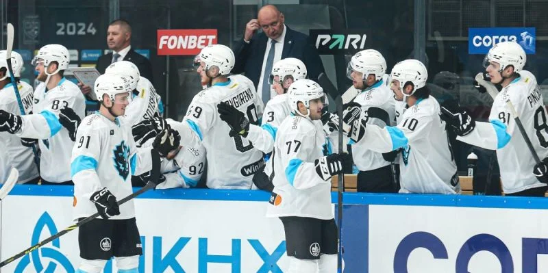 Динамо Мн - Локомотив Динамо Мн - Локомотив