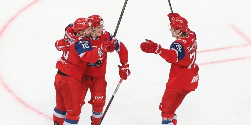 Локомотив - Автомобилист