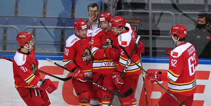 Шанхайские Драконы - Амур