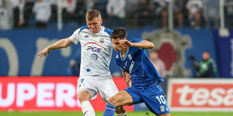 Сталь Мелец - Корона Сталь Мелец - Корона