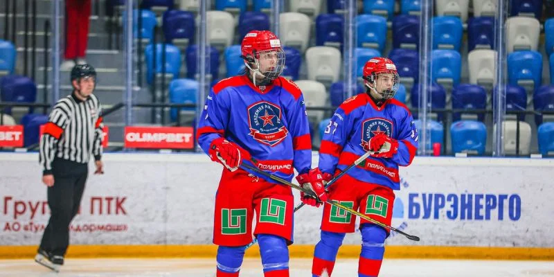 АКМ-Юниор - Алмаз АКМ-Юниор - Алмаз