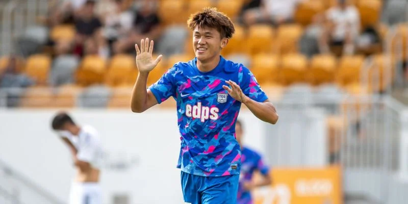 Китчи СК - Лайон Сити Китчи СК - Лайон Сити