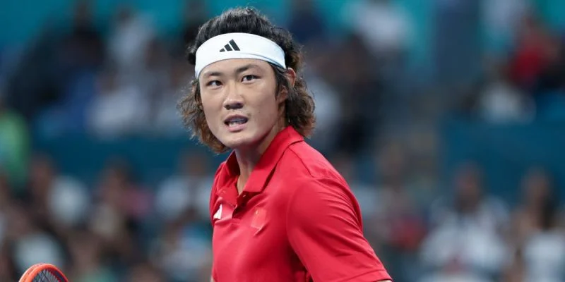 Томас Этчеверри - Чжичжэнь Чжан