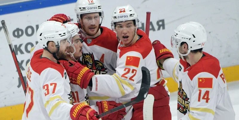 Шанхайские Драконы - Спартак